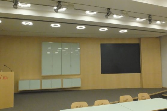 Hannover TUI Konferenztechnik im Kongresszentrum Hannover – Karl-Wiechert-Allee 4 (2015 – 2016)